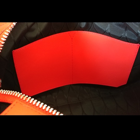 🇮🇹💯% Authentic KENZO Kalifornia 🇮🇹 - Picture 8 of 10